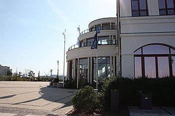 Golf Hotel Deutschland - Blick auf das Kongresszentrum des Golf Hotels