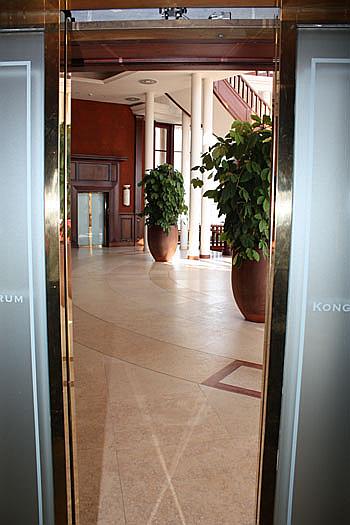 Kongress - Fahrstuhl im Kongresszentrum des Ostseehotels