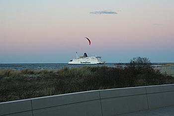 Ostsee Herbstferien - Fährenverkehr Warnemünde