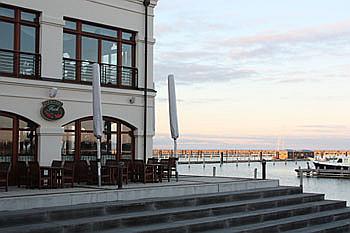 Romantische Hotels Warnemünde - Restaurants am Ostseehafen