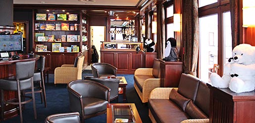 Admirals Club family – Yachthafenresidenz Hohe Düne