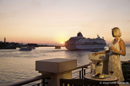 Ausblick auf Warnemünde Pressematerial